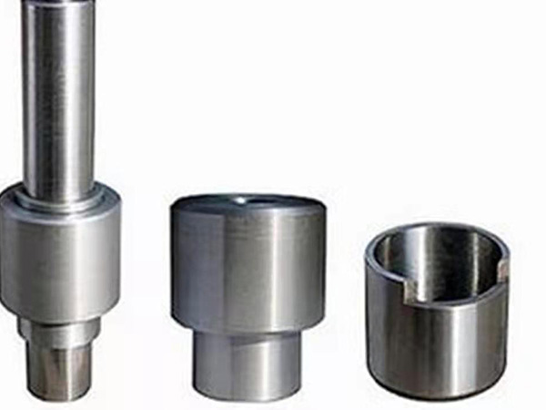 自动化零配件加工